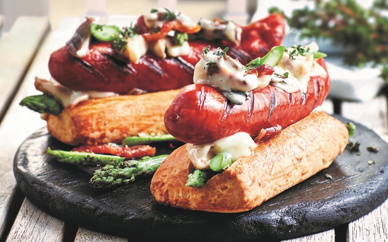 Gourmet hotdog