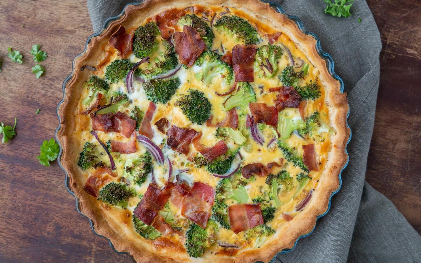 Broccolitærte med bacon