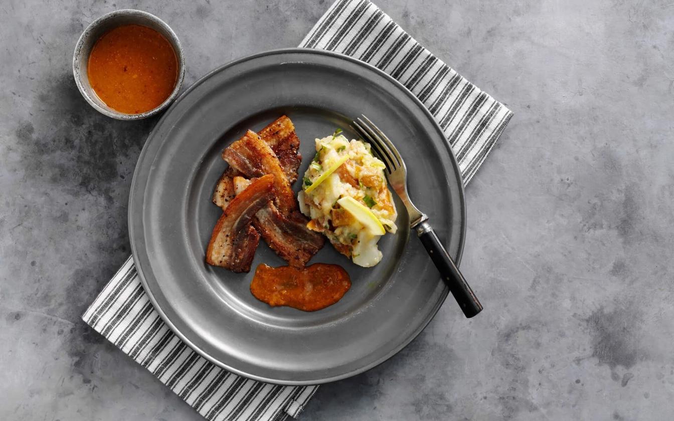 Stegeflæsk med jordskokkekompot